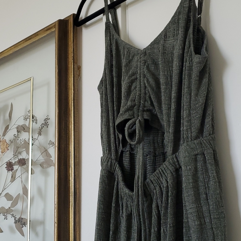 Olive green Jumpsuit with cutout